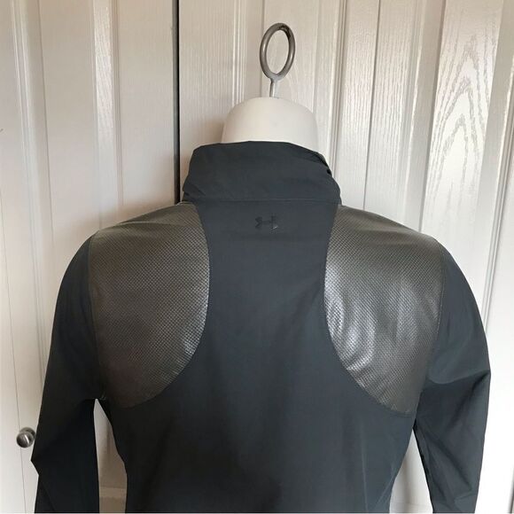 Under Armour half zip - Picture 3 of 8
